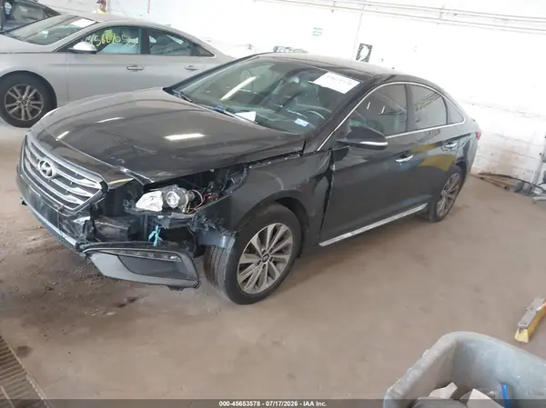 5NPE34AF8GH289763 2016 HYUNDAI SONATA - Image 2