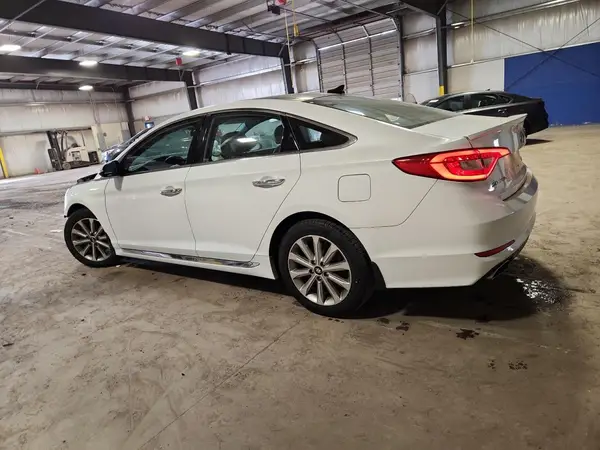 5NPE34AF8GH290055 2016 HYUNDAI SONATA - Image 2