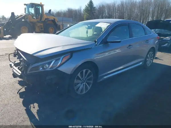 5NPE34AF8GH298947 2016 HYUNDAI SONATA - Image 2