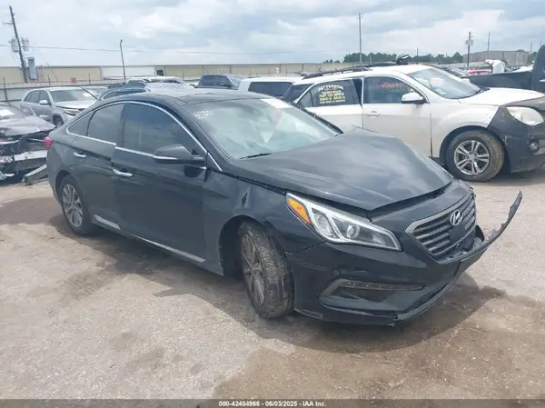 5NPE34AF8GH300485 2016 HYUNDAI SONATA - Image 1