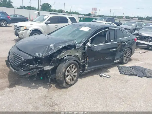 5NPE34AF8GH300485 2016 HYUNDAI SONATA - Image 2