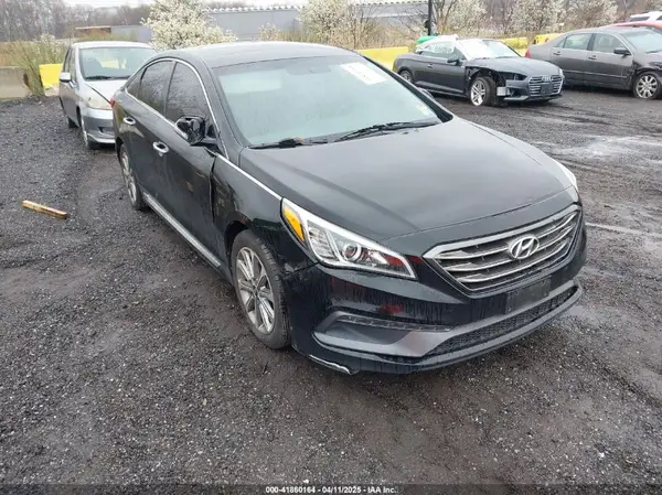 5NPE34AF8GH304844 2016 HYUNDAI SONATA - Image 1