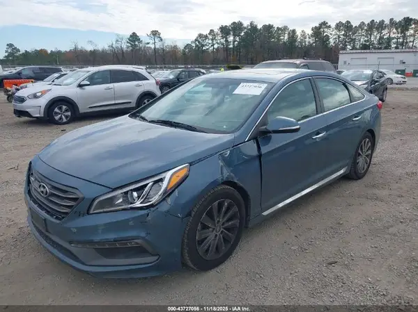 5NPE34AF8GH322597 2016 HYUNDAI SONATA - Image 2