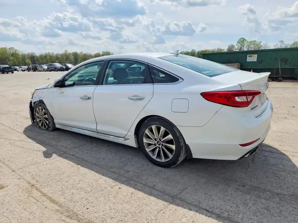 5NPE34AF8GH326083 2016 HYUNDAI SONATA - Image 2
