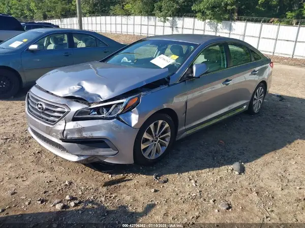 5NPE34AF8GH327394 2016 HYUNDAI SONATA - Image 2