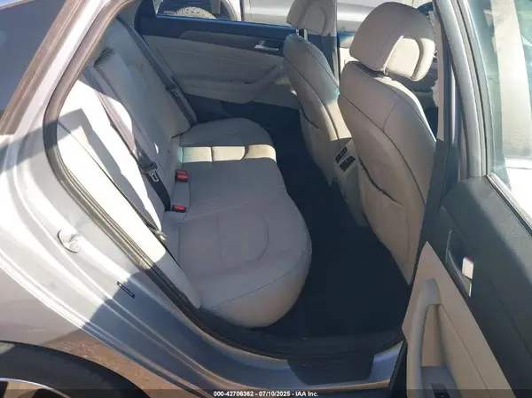5NPE34AF8GH327394 2016 HYUNDAI SONATA - Image 8