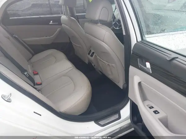 5NPE34AF8GH332675 2016 HYUNDAI SONATA - Image 8