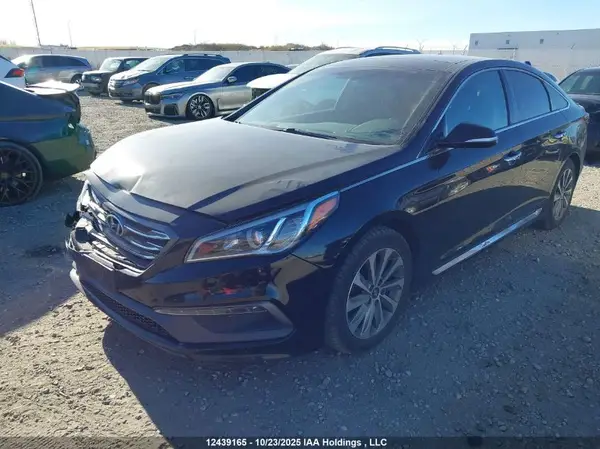 5NPE34AF8GH366051 2016 HYUNDAI SONATA - Image 2