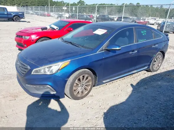 5NPE34AF8GH388793 2016 HYUNDAI SONATA - Image 2