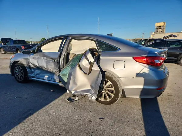5NPE34AF8GH407911 2016 HYUNDAI SONATA - Image 2