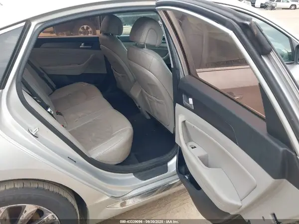 5NPE34AF8GH412879 2016 HYUNDAI SONATA - Image 8