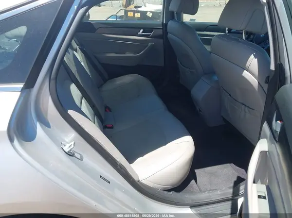 5NPE34AF8GH413305 2016 HYUNDAI SONATA - Image 8