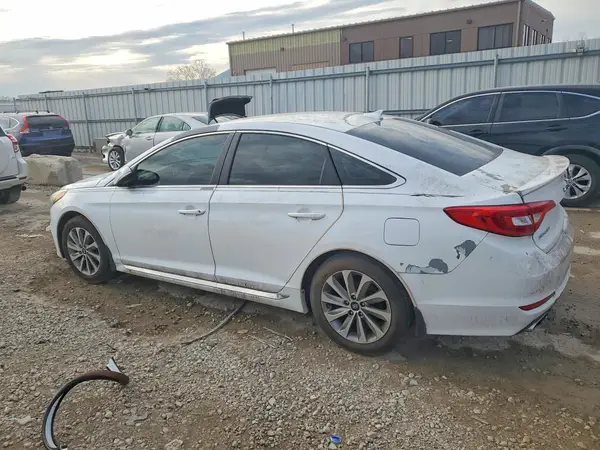 5NPE34AF8GH421887 2016 HYUNDAI SONATA - Image 2