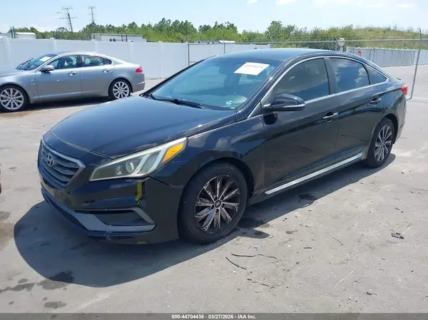 5NPE34AF8GH423090 2016 HYUNDAI SONATA - Image 2