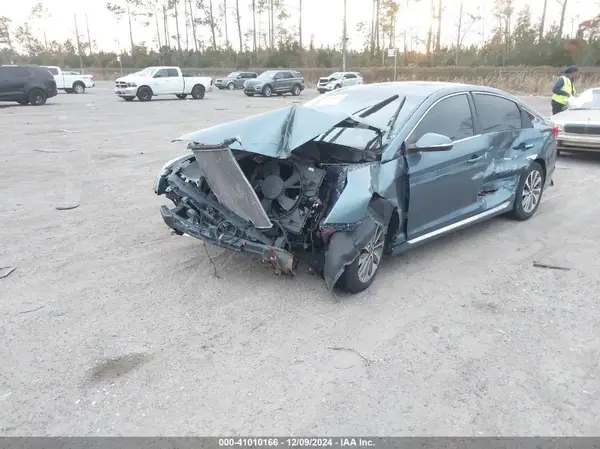 5NPE34AF8GH424725 2016 HYUNDAI SONATA - Image 2