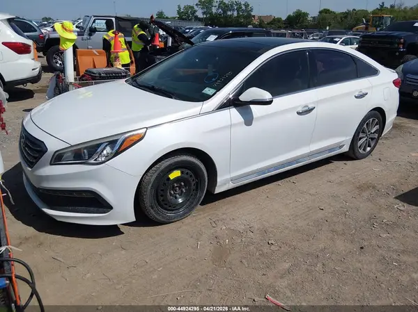 5NPE34AF8GH428578 2016 HYUNDAI SONATA - Image 2