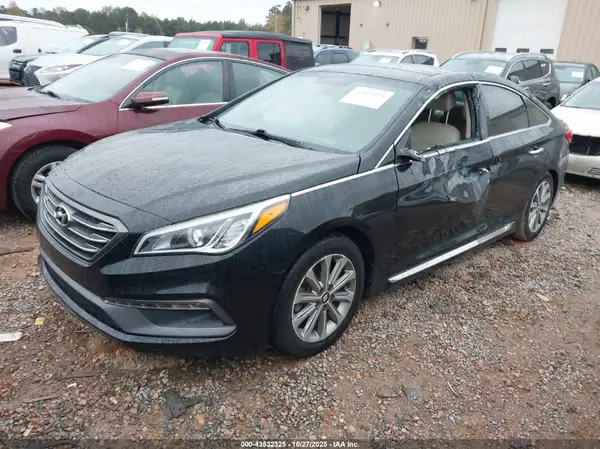 5NPE34AF8GH428595 2016 HYUNDAI SONATA - Image 2