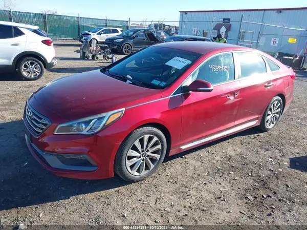 5NPE34AF8GH429844 2016 HYUNDAI SONATA - Image 2