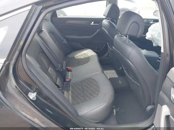 5NPE34AF8HH437332 2017 HYUNDAI SONATA - Image 8