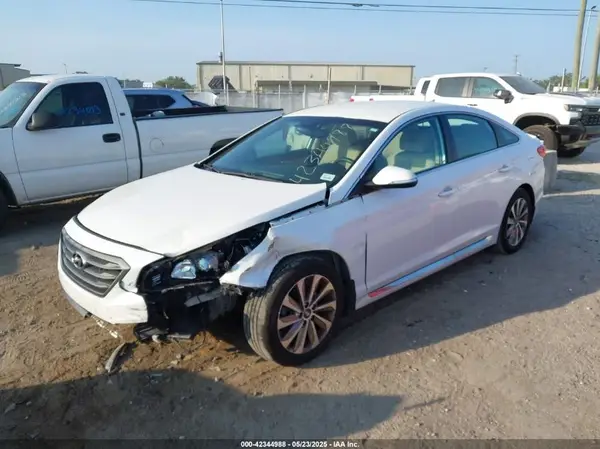 5NPE34AF8HH438075 2017 HYUNDAI SONATA - Image 2