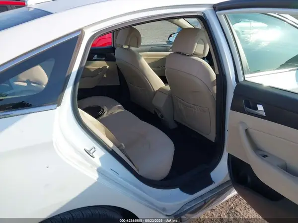 5NPE34AF8HH438075 2017 HYUNDAI SONATA - Image 8