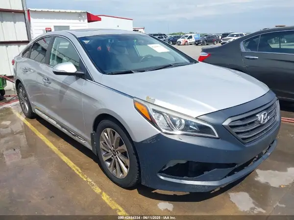 5NPE34AF8HH458651 2017 HYUNDAI SONATA - Image 1