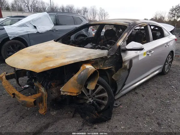 5NPE34AF8HH462960 2017 HYUNDAI SONATA - Image 2