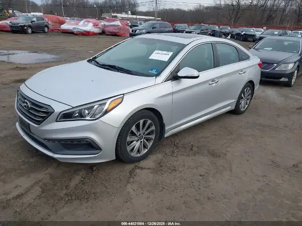 5NPE34AF8HH467303 2017 HYUNDAI SONATA - Image 2