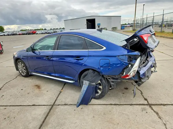 5NPE34AF8HH486479 2017 HYUNDAI SONATA - Image 2
