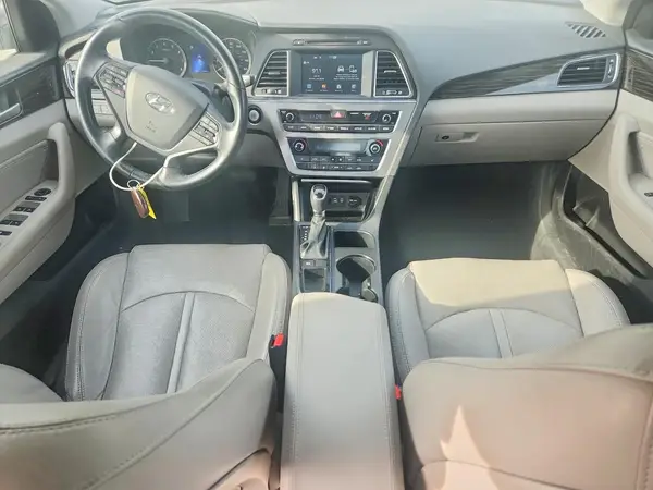 5NPE34AF8HH489737 2017 HYUNDAI SONATA - Image 8