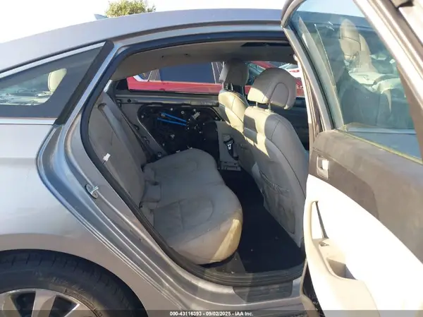 5NPE34AF8HH495358 2017 HYUNDAI SONATA - Image 8