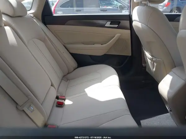 5NPE34AF8HH499023 2017 HYUNDAI SONATA - Image 8