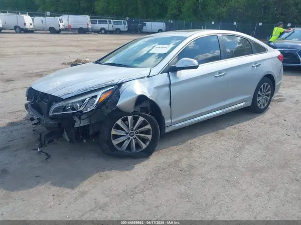 5NPE34AF8HH503992 2017 HYUNDAI SONATA - Image 2
