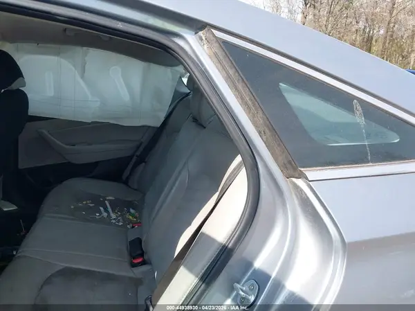 5NPE34AF8HH504995 2017 HYUNDAI SONATA - Image 8