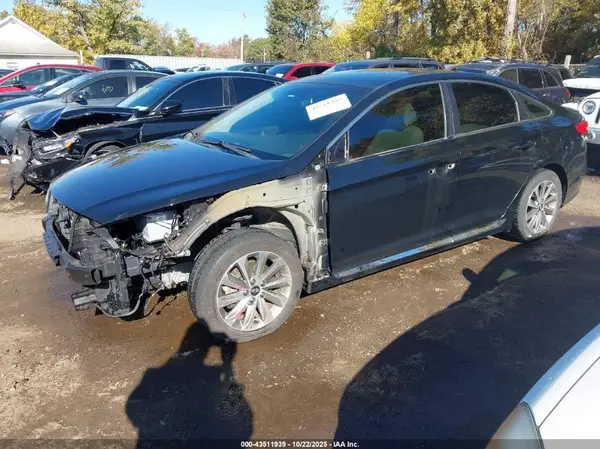 5NPE34AF8HH505581 2017 HYUNDAI SONATA - Image 2