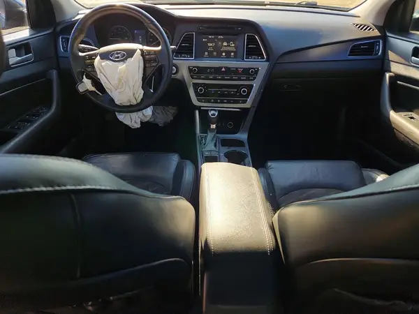 5NPE34AF8HH506679 2017 HYUNDAI SONATA - Image 8
