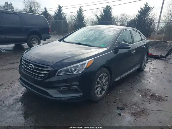 5NPE34AF8HH506777 2017 HYUNDAI SONATA - Image 2