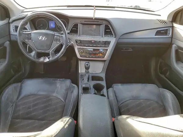 5NPE34AF8HH526818 2017 HYUNDAI SONATA - Image 8
