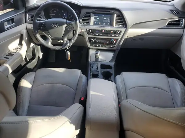 5NPE34AF8HH528617 2017 HYUNDAI SONATA - Image 8