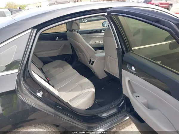 5NPE34AF8HH548673 2017 HYUNDAI SONATA - Image 8