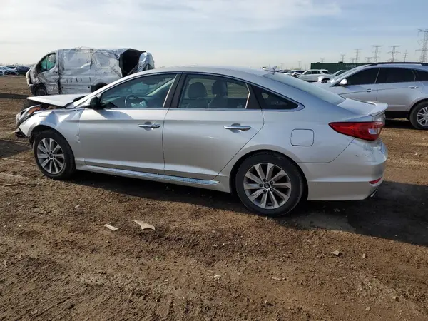 5NPE34AF8HH555249 2017 HYUNDAI SONATA - Image 2