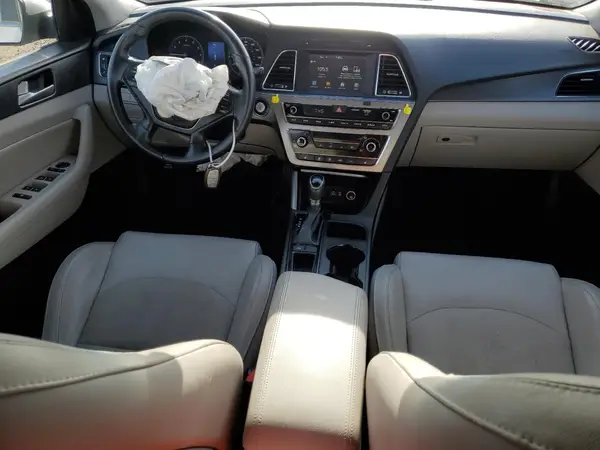 5NPE34AF8HH555249 2017 HYUNDAI SONATA - Image 8