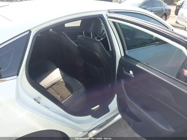 5NPE34AF8HH556532 2017 HYUNDAI SONATA - Image 8