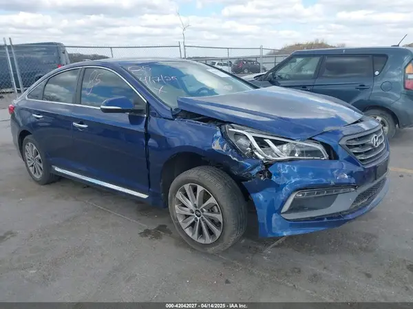 5NPE34AF8HH558345 2017 HYUNDAI SONATA - Image 1