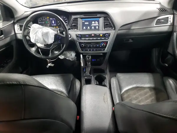 5NPE34AF8HH561021 2017 HYUNDAI SONATA - Image 8