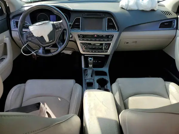 5NPE34AF8HH563304 2017 HYUNDAI SONATA - Image 8