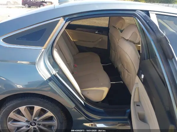 5NPE34AF8HH563612 2017 HYUNDAI SONATA - Image 8