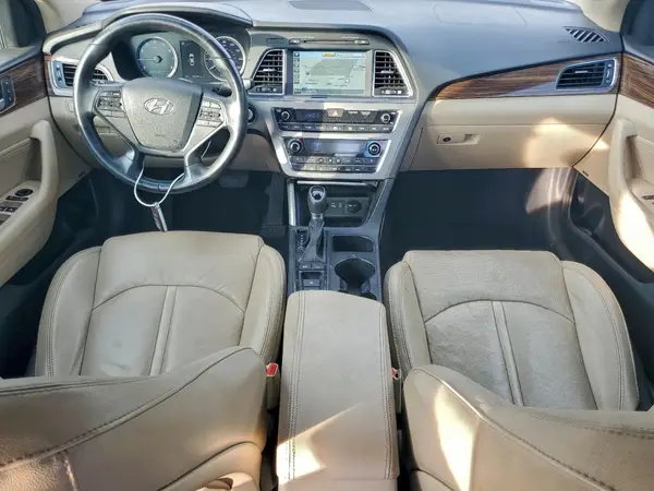 5NPE34AF8HH568955 2017 HYUNDAI SONATA - Image 8