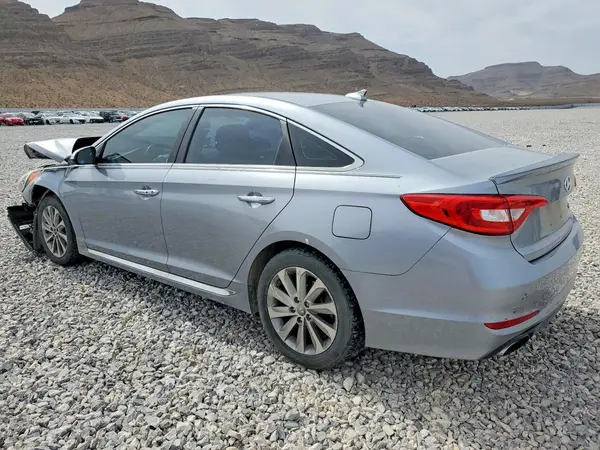 5NPE34AF8HH575405 2017 HYUNDAI SONATA - Image 2