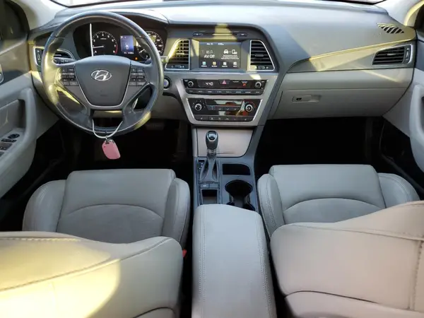 5NPE34AF8HH585285 2017 HYUNDAI SONATA - Image 8